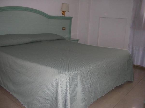 Chiara Stella image 9